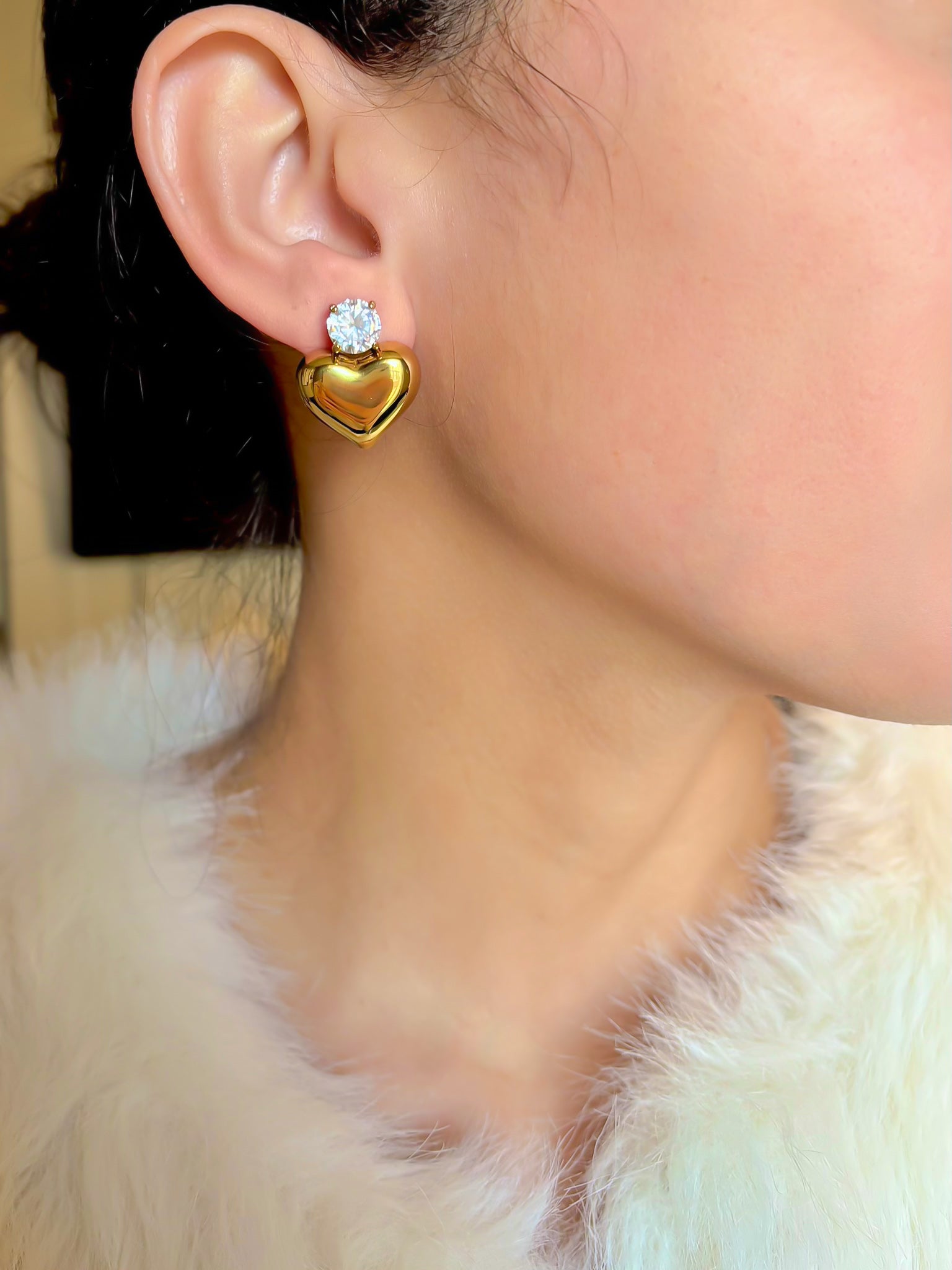【TATIANA】Glow Pretzel Heart EarJacket Earring EC3081 Twinkle Heart Earrings – Veintiseis26