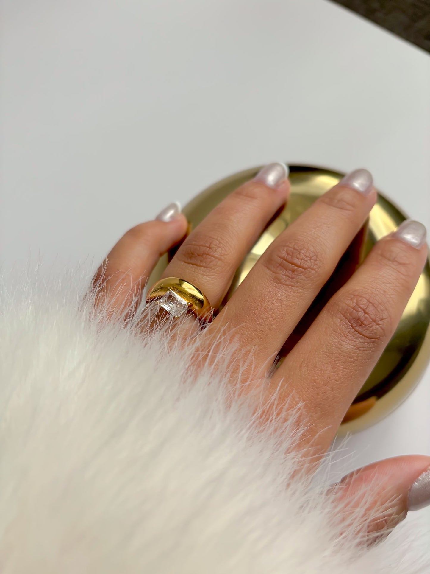 Geany Diamond Ring